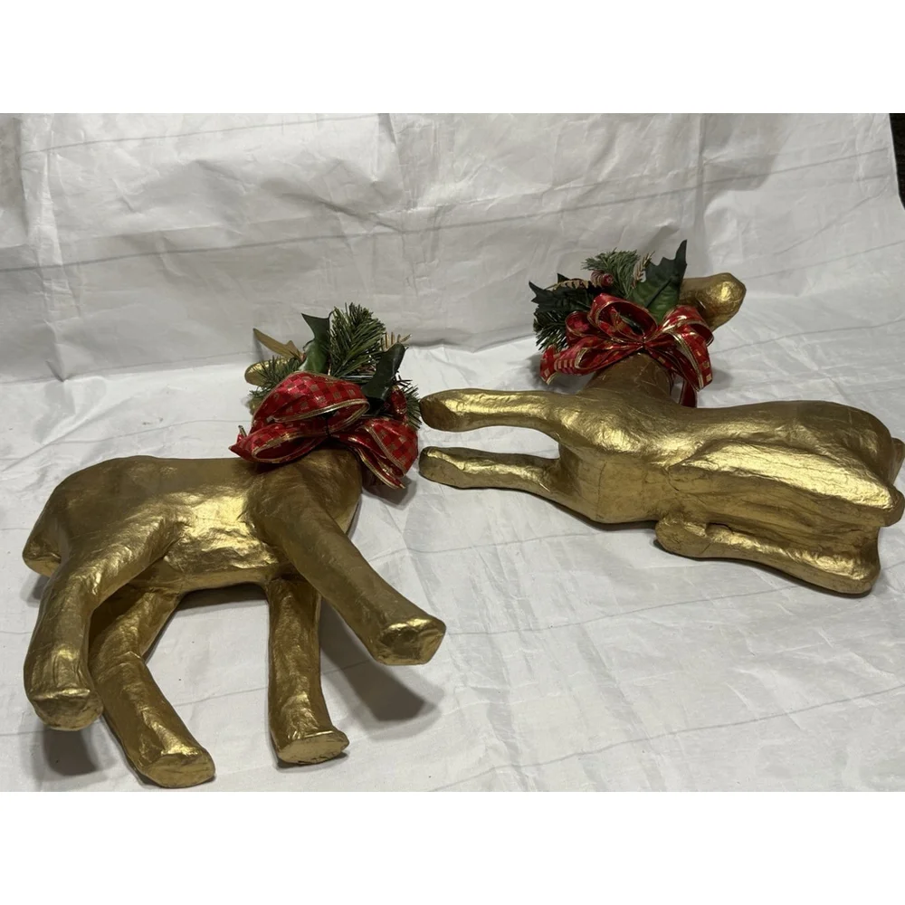 Pair Of Papier Mache Gold Deer Christmas Decorations Reindeer Figurines Holiday - Picture 7 of 7